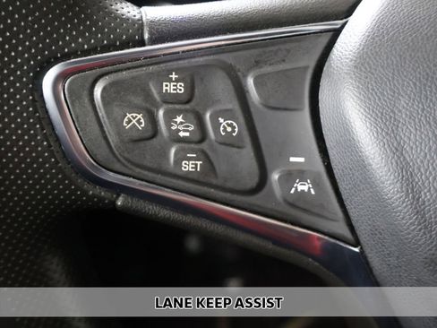 Used 2023 Chevrolet Malibu LT image 3