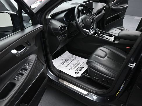 Used 2020 Hyundai Santa Fe Limited image 15