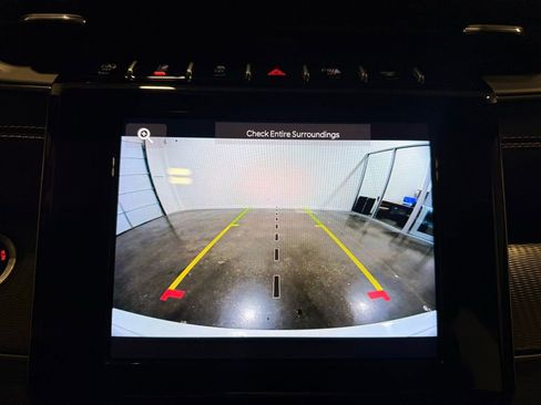 Used 2023 Jeep Grand Cherokee Altitude image 22