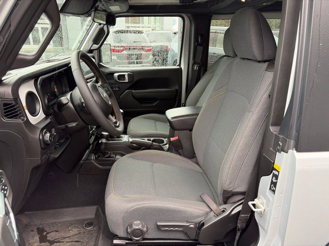 Certified 2024 Jeep Wrangler Sport AWD/4WD image 11