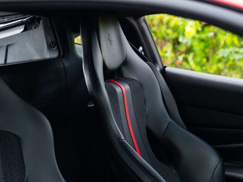 Used 2022 Ferrari F8 Tributo RWD image 63