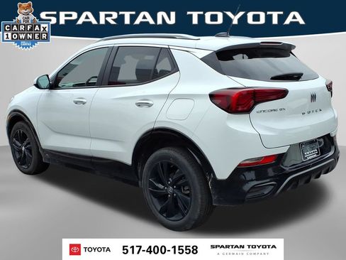 Used 2024 Buick Encore GX Sport Touring FWD image 9