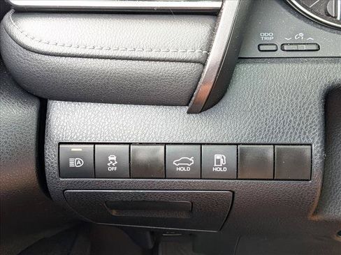 Used 2024 Toyota Camry SE FWD image 14