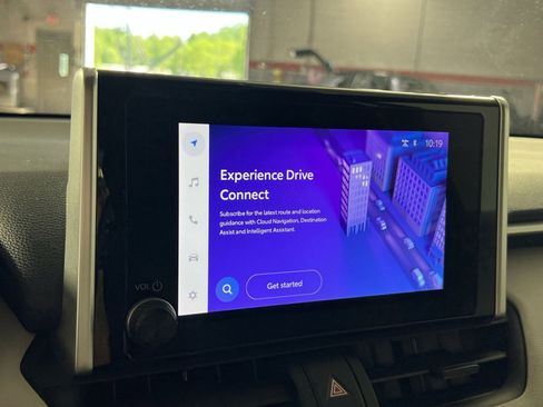 Used 2025 Toyota RAV4 XLE w/ Convenience Package image 20