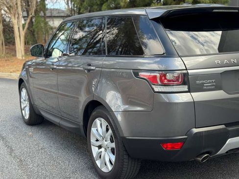 Used 2015 Land Rover Range Rover Sport HSE image 17