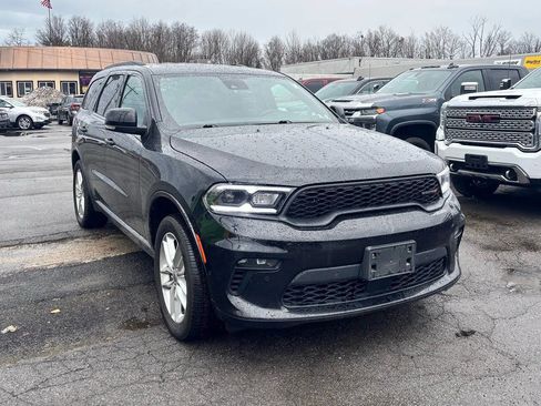Used 2023 Dodge Durango GT image 4
