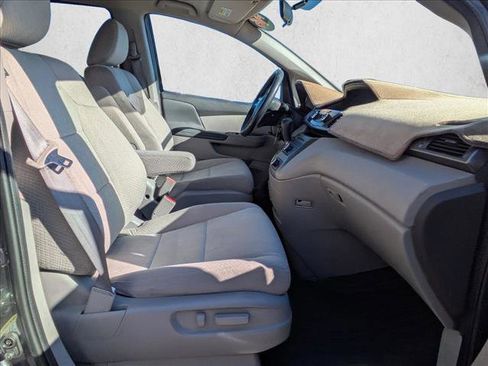 Used 2016 Honda Odyssey LX image 21
