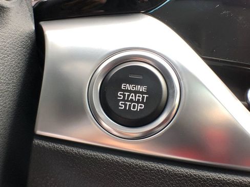 Used 2022 Kia Niro LXS image 35