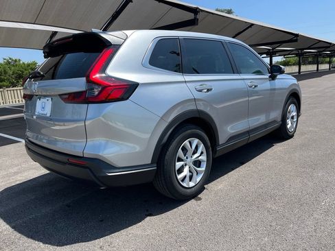 Used 2024 Honda CR-V LX image 4