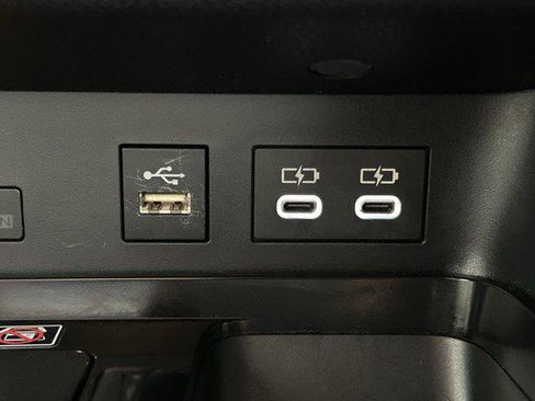 Certified 2025 Toyota Camry SE FWD image 29