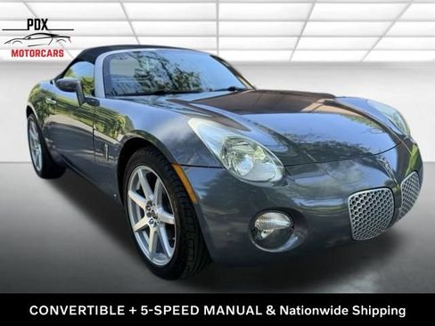 Used 2008 Pontiac Solstice Convertible w/ Preferred Package RWD image 9