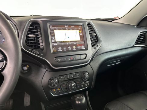 Used 2023 Jeep Cherokee Altitude Lux image 31