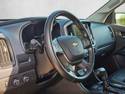 Used 2018 Chevrolet Colorado Z71 AWD/4WD image 10