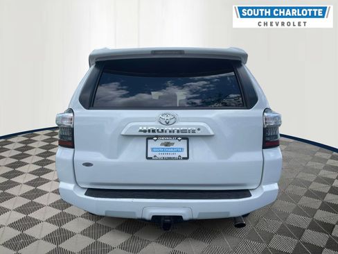 Used 2019 Toyota 4Runner SR5 Premium AWD/4WD image 5