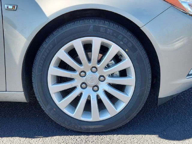 Used 2011 Buick Regal CXL w/ RL3 Preferred Equipment Group FWD image 22