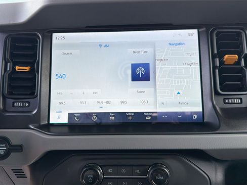 Used 2021 Ford Bronco Badlands image 27