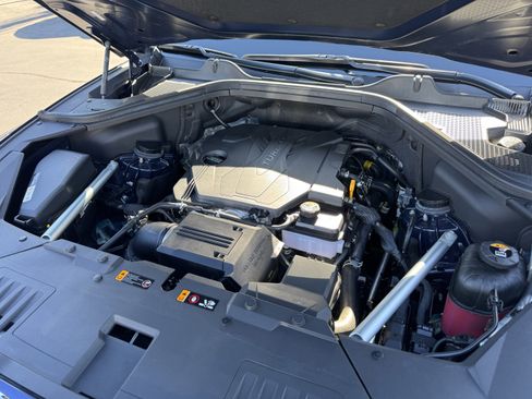 Used 2023 Genesis GV80 2.5T w/ Prestige 20" Package image 43