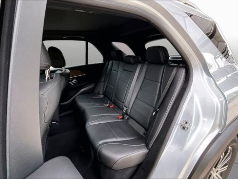Certified 2025 Mercedes-Benz GLE 350 4MATIC image 21