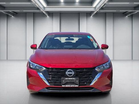 Used 2024 Nissan Sentra SV FWD image 2