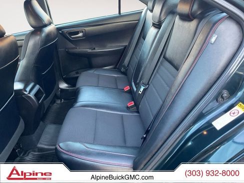 Used 2016 Toyota Camry SE image 13