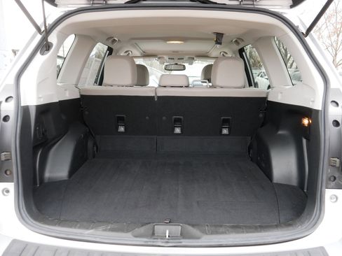 Used 2015 Subaru Forester 2.5i Limited image 18