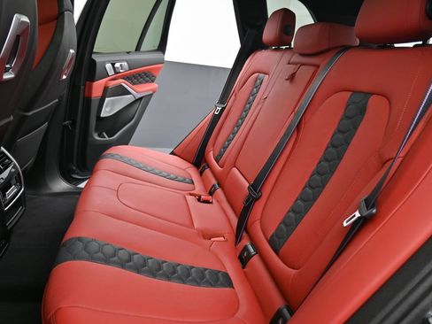 Used 2024 BMW X5 M Competition w/ Executive Package AWD/4WD image 17