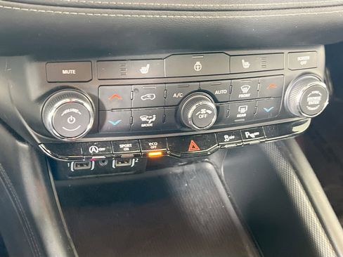 Used 2021 Dodge Durango GT image 15