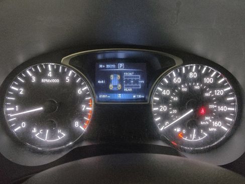 Used 2020 Nissan Pathfinder S image 23