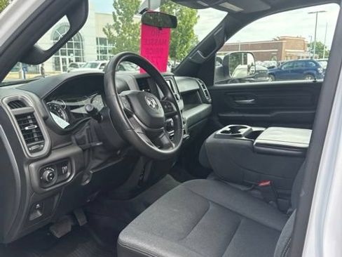 Used 2022 RAM 1500 Tradesman AWD/4WD image 10