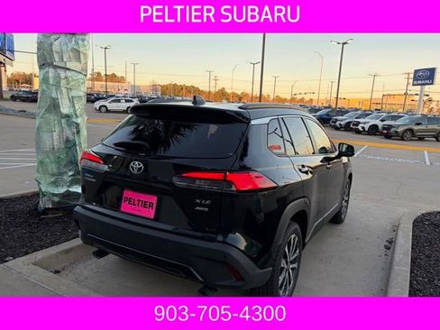 Used 2022 Toyota Corolla Cross XLE image 15