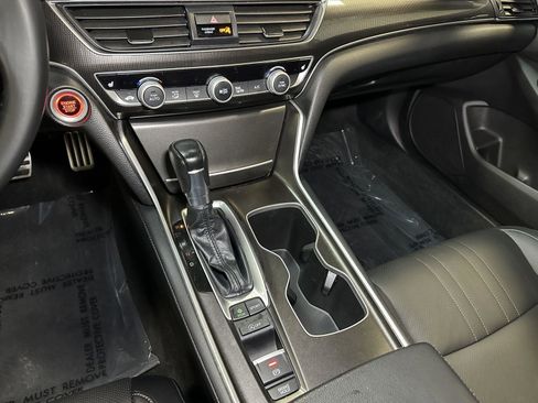Certified 2022 Honda Accord Sport Special Edition image 29