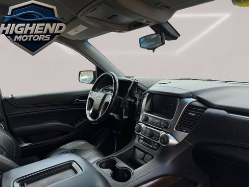 Used 2016 Chevrolet Suburban LS RWD image 18
