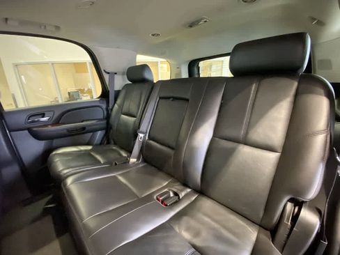 Used 2009 GMC Yukon SLT image 24