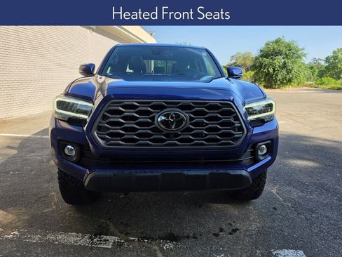 Used 2023 Toyota Tacoma TRD Off-Road w/ TRD Premium Off Road Package image 16