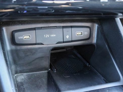 Used 2022 Hyundai Santa Cruz SEL Premium image 23