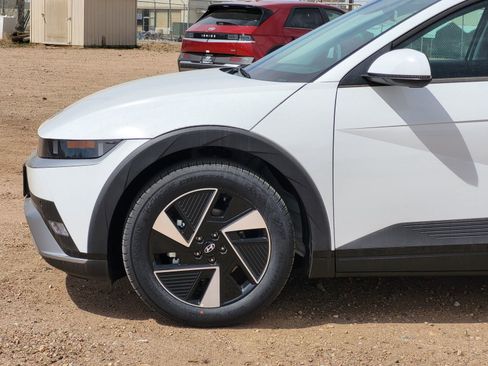 New 2026 Hyundai Ioniq 5 SEL AWD/4WD image 6