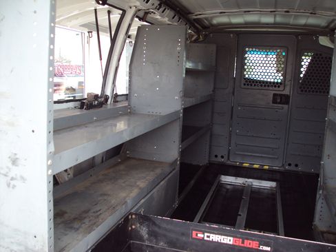 Used 2014 Chevrolet Express 1500 AWD image 10