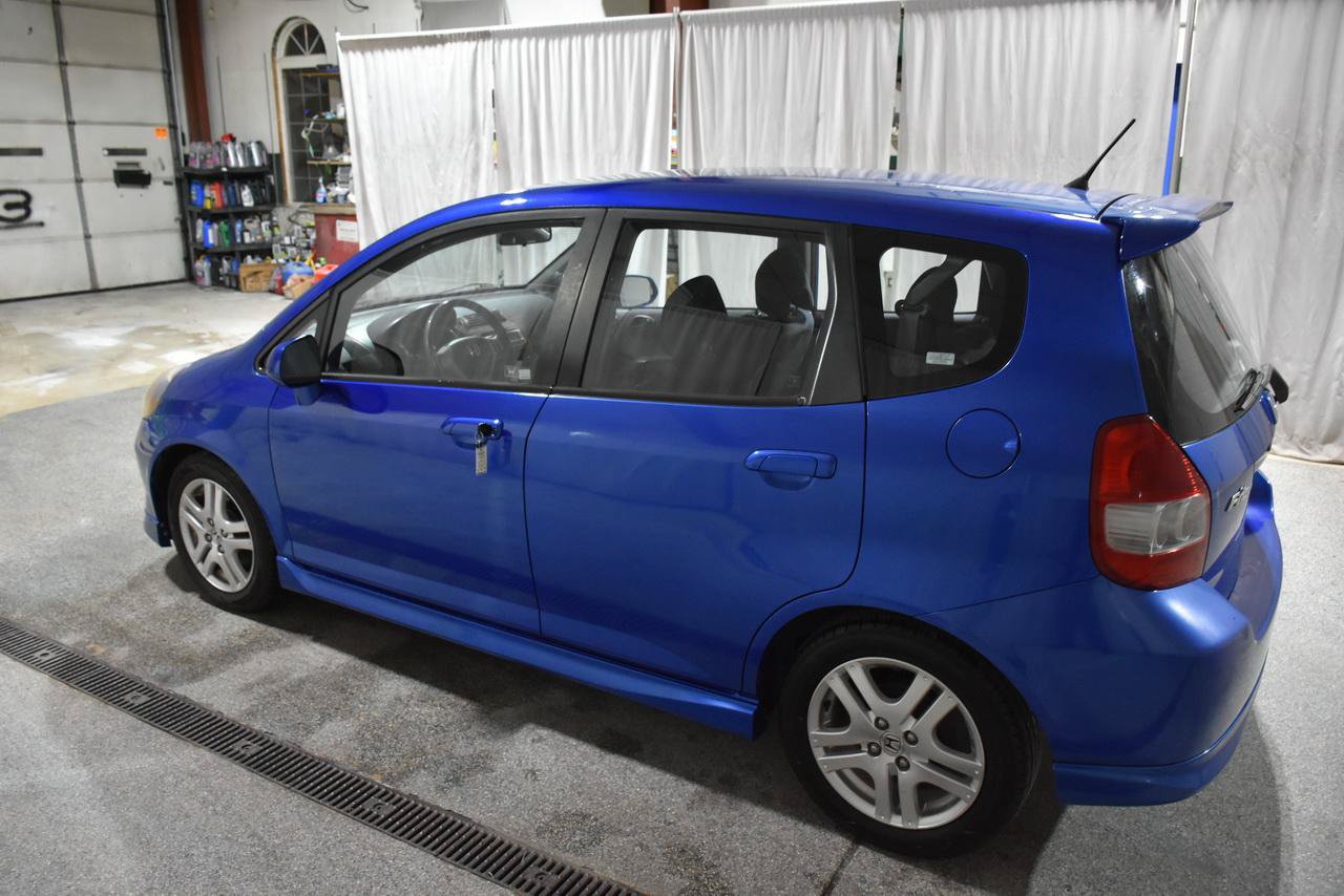Used 2007 Honda Fit Sport image 28