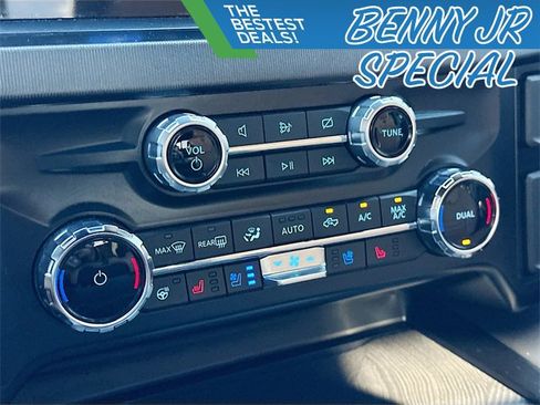 Used 2024 Ford F450 Platinum image 16