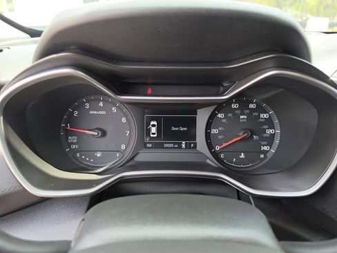 Used 2022 Chevrolet TrailBlazer LS FWD image 30