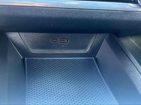 Used 2025 Chevrolet Equinox LT w/ Convenience Package II AWD/4WD image 16
