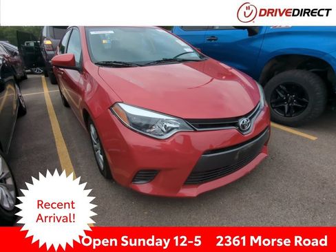 Used 2015 Toyota Corolla LE FWD image 1