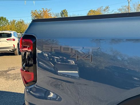 New 2025 Ford Ranger Lariat w/ Trailer Tow Package image 23