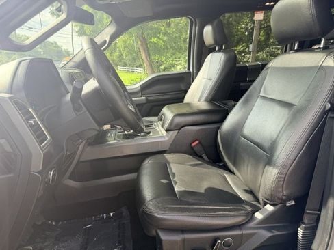 Used 2016 Ford F150 XLT w/ Equipment Group 302A Luxury AWD/4WD image 11