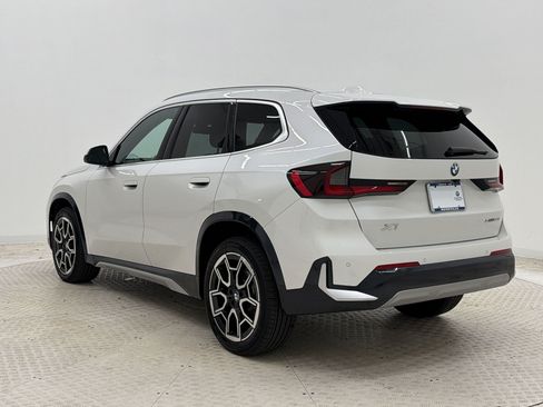 Used 2026 BMW X1 xDrive28i AWD/4WD image 3
