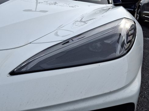 Used 2024 Chevrolet Corvette 3LT w/ Z51 Performance Package image 8