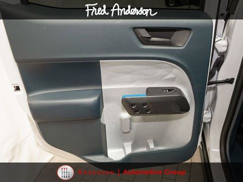 Used 2025 Ford Maverick XLT FWD image 9