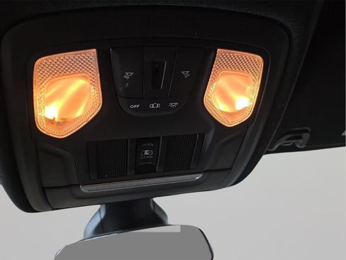 Used 2021 RAM 1500 Big Horn AWD/4WD image 19