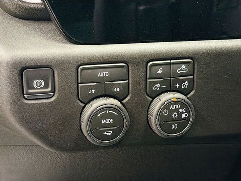 New 2026 Chevrolet Silverado 1500 LTZ w/ LTZ Convenience Package II image 13