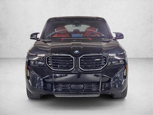 Used 2023 BMW XM image 2